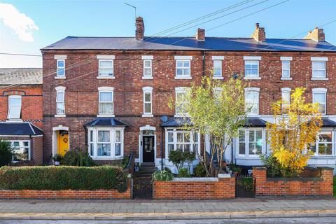 Main Road, Gedling NG4