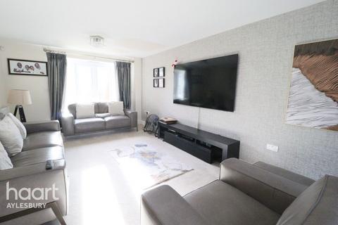 undefined, Jupiter Close, Aylesbury