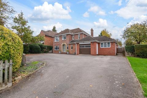 undefined, Broughton Road Banbury, Oxfordshire, OX16 9QH