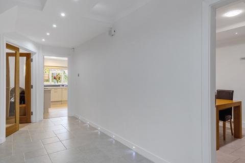 undefined, Broughton Road Banbury, Oxfordshire, OX16 9QH
