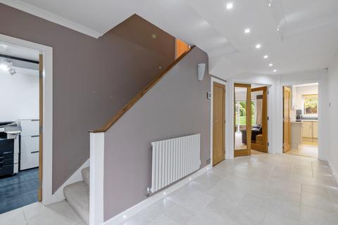 undefined, Broughton Road Banbury, Oxfordshire, OX16 9QH