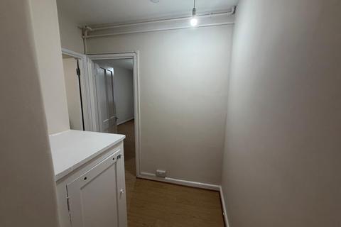 undefined, Byron Road, Harrow HA1