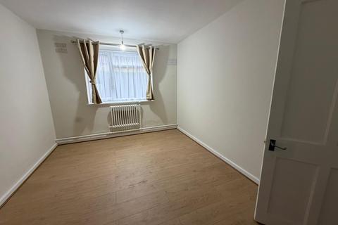 undefined, Byron Road, Harrow HA1