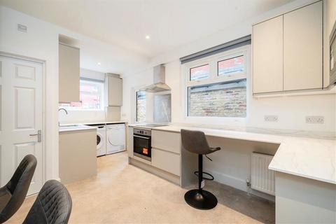 4 bedroom house to rent, Lochaline Street, London W6