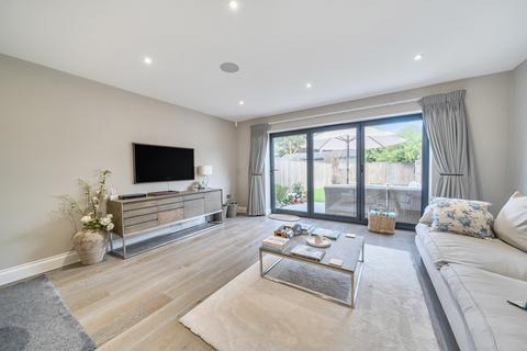 undefined, Hawthorne Close, Byfleet, KT14