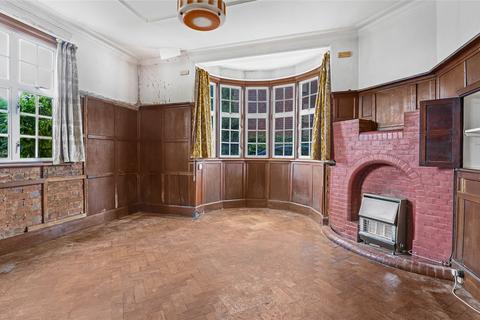 undefined, Garden Close, Hertfordshire WD17