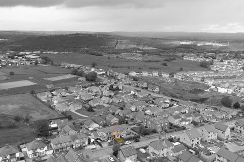 undefined, New Hey Road, Brighouse HD6