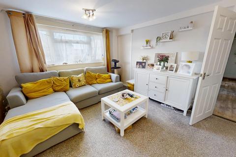 2 bedroom flat for sale, Woolcombe Road, Portland