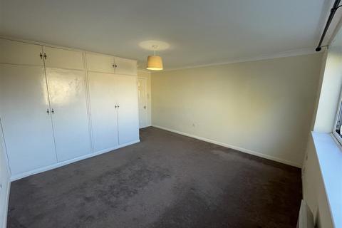 2 bedroom flat for sale, Tiffany Court, Albert Road, Stoneygate, Leicester, LE22AA