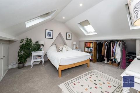 undefined, Brandon Street, London, SE17 1AL