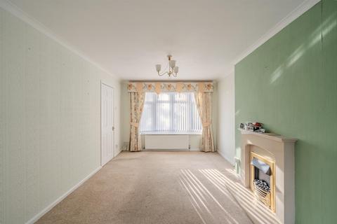 3 bedroom semi-detached house for sale, Hillcrest, Pontypool NP4