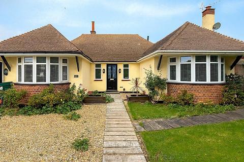 3 bedroom detached bungalow for sale, Mickleburgh Hill, Herne Bay, CT6 6JZ