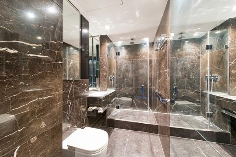 Studio to rent, West Tower, Pan Peninsula, 1 Pan Peninsula Square, Canary Wharf, London, E14