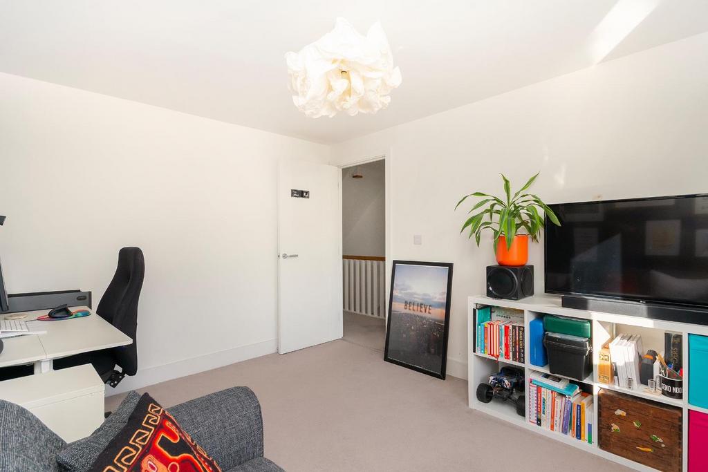 2 O4 PHCBH - Bedroom B.jpg