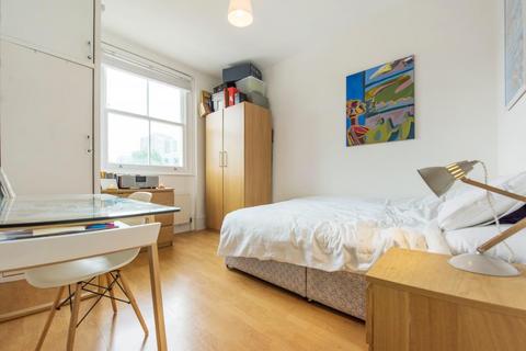 3 bedroom flat to rent, Brixton Road, SW9