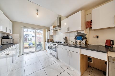 undefined, Carisbrooke Road, Mitcham CR4