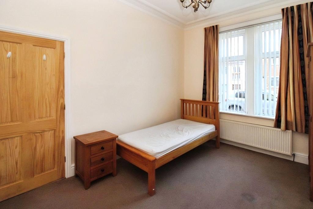 Living/Bedroom 1