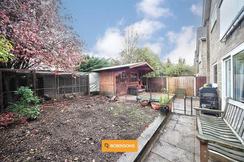 undefined, Luton Road, Dunstable