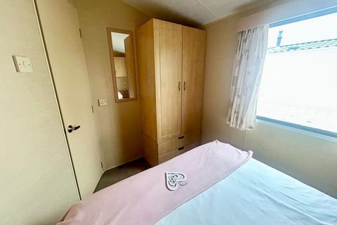 3 bedroom park home for sale, Seawick Holiday Park