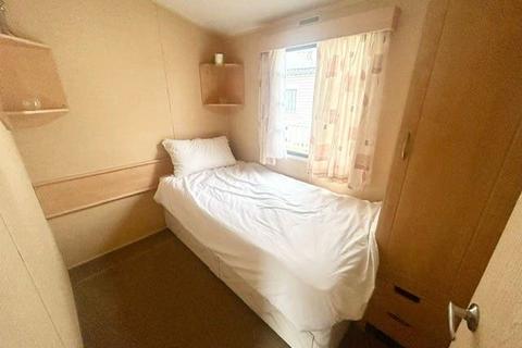 3 bedroom park home for sale, Seawick Holiday Park
