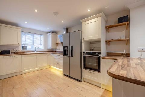 undefined, Appleby Close, Uxbridge UB8