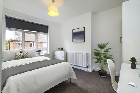 5 bedroom semi-detached house for sale, Highfield Road, Nottingham, NG7
