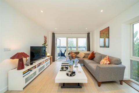 2 bedroom flat for sale, Wilkinson Close, London NW2