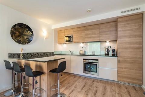 2 bedroom flat for sale, West Parkside, London SE10