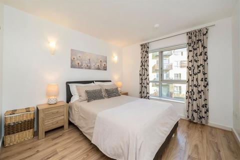 2 bedroom flat for sale, West Parkside, London SE10