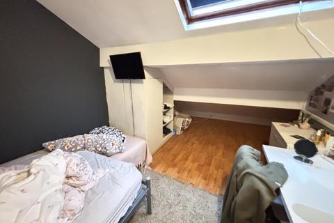 undefined, Broomfield Road, Leeds LS6