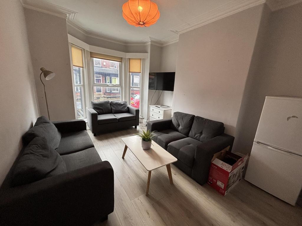 A bright and inviting contemporary living room ...