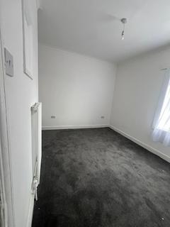5 Cadogan Street, North Ormesby, Middlesbrough, TS3 6PX