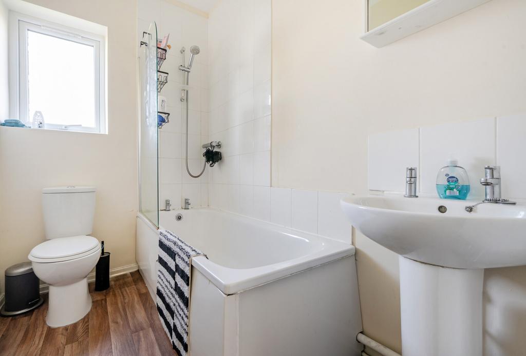 1359833-14-68dbe5...