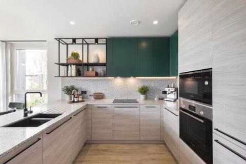 undefined, Heron Wharf, Leven Road, London, E14