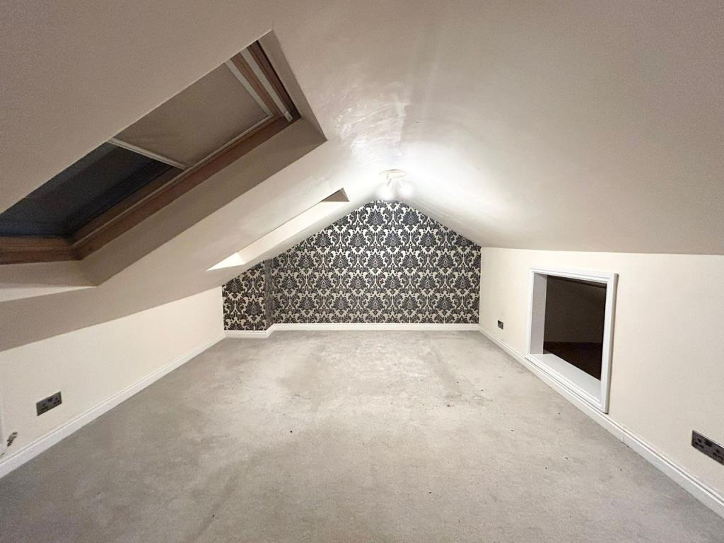 Bedroom - Top Floor