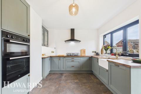 3 bedroom detached bungalow for sale, Wilson Road, Pakefield