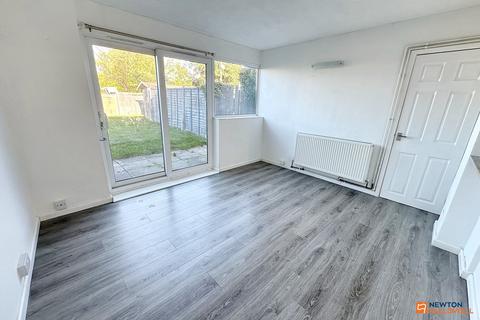 4 Chiltern Rise, Gunthorpe, Peterborough, PE4 7TB