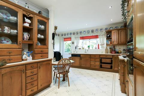 undefined, Sands Road, The Sands, Farnham, Surrey, GU10