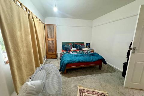 undefined, Woodleigh Avenue, Leigh-On-Sea