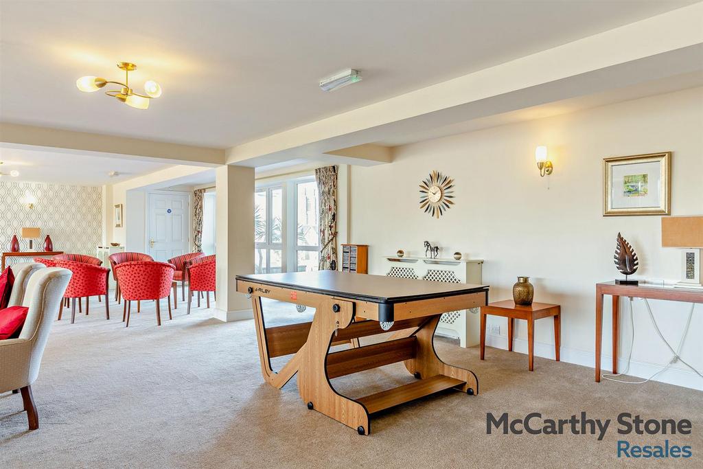 Homeowners Lounge