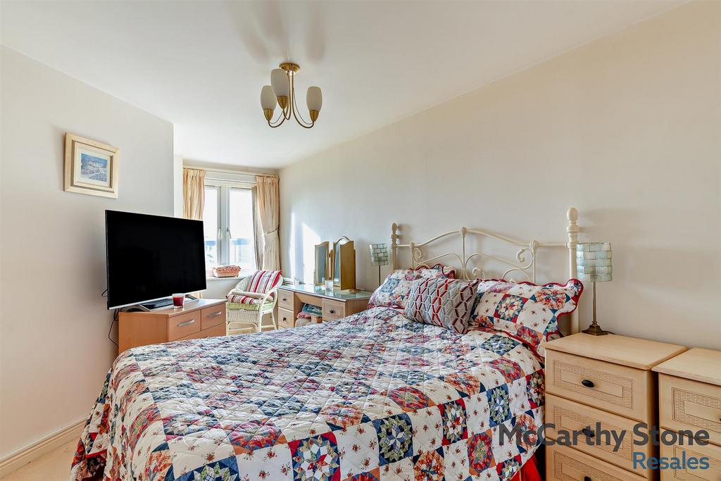 Double Bedroom