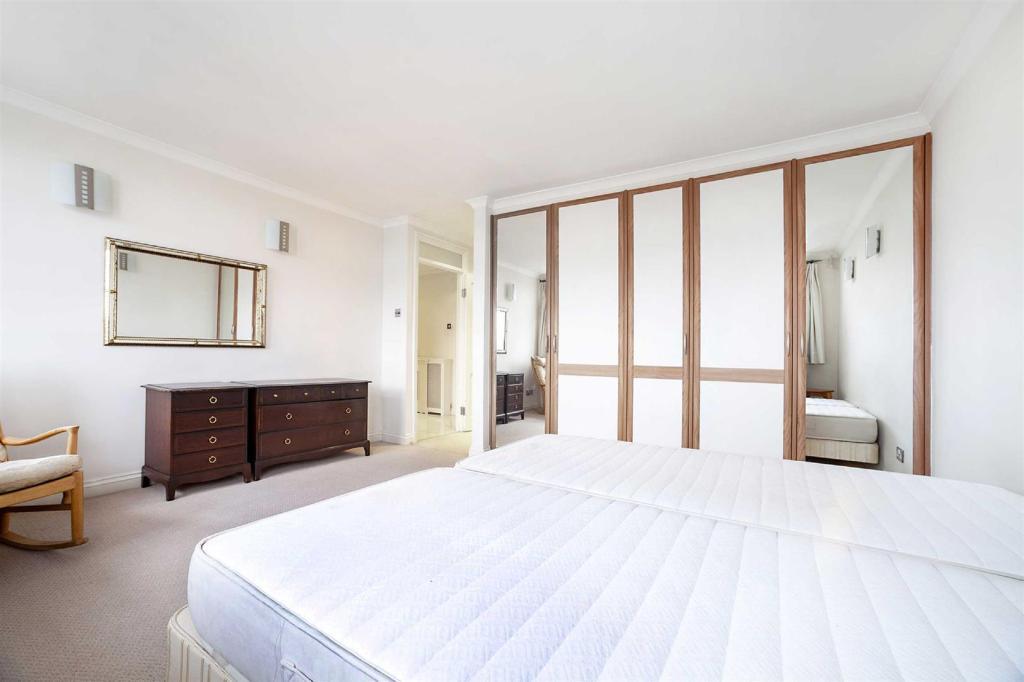 Walsingham-queensmead-st-johns-wood-nw8