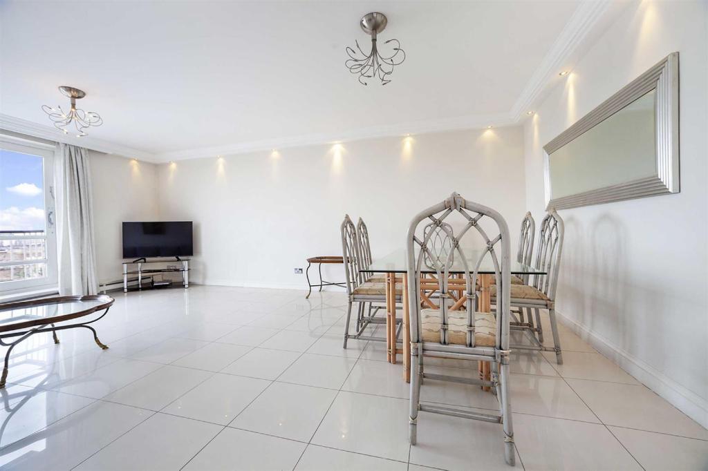 Walsingham-queensmead-st-johns-wood-nw8