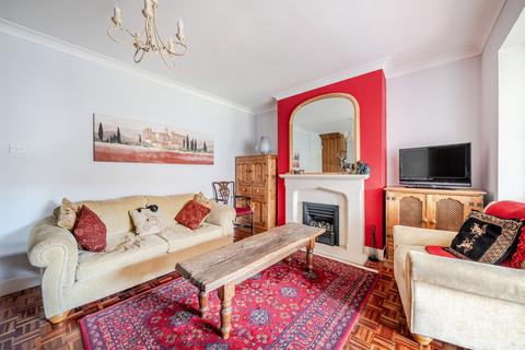 3 bedroom semi-detached house for sale, Park Lane, Hornchurch RM11