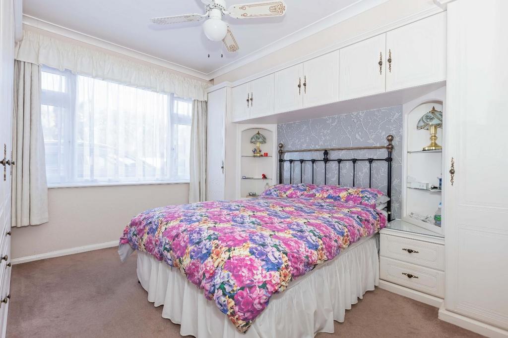Seaside Close.jpg