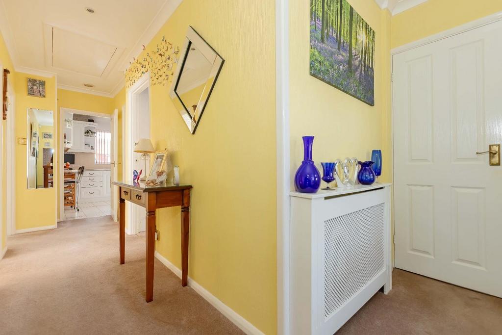 Seaside Close 1.jpg
