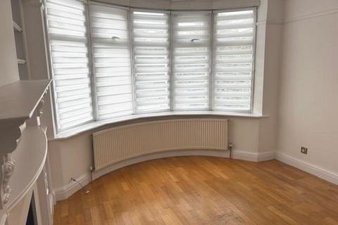 undefined, Oakleigh Road South, Friern Barnet, N11