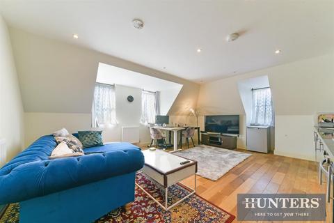 undefined, London Road, Morden, SM4 5PT