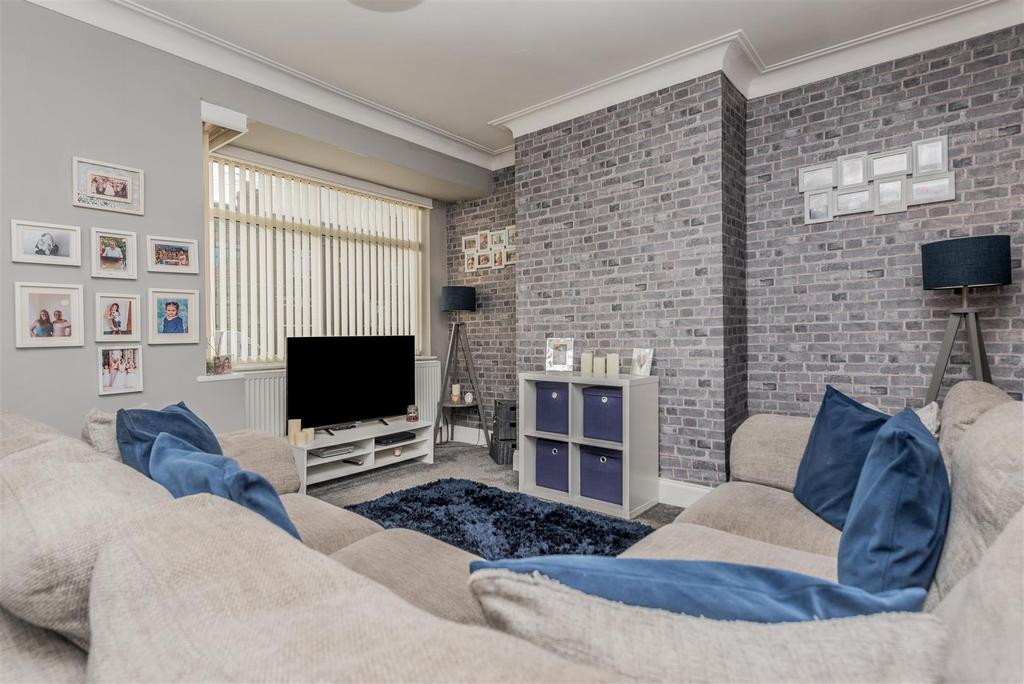 Living Room: