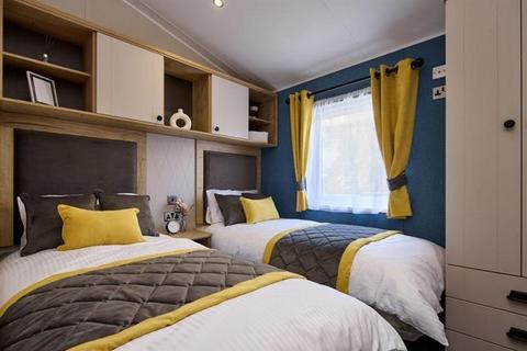 2 bedroom lodge for sale, Willerby Gainsborough Tattershall Lakes Country Park, Tattershall LN4
